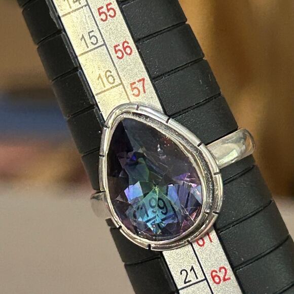925 Sterling Silver Large Pear-Shaped Mystic Fire CZ Ring Size 9 - Box Included - Picture 2 of 6